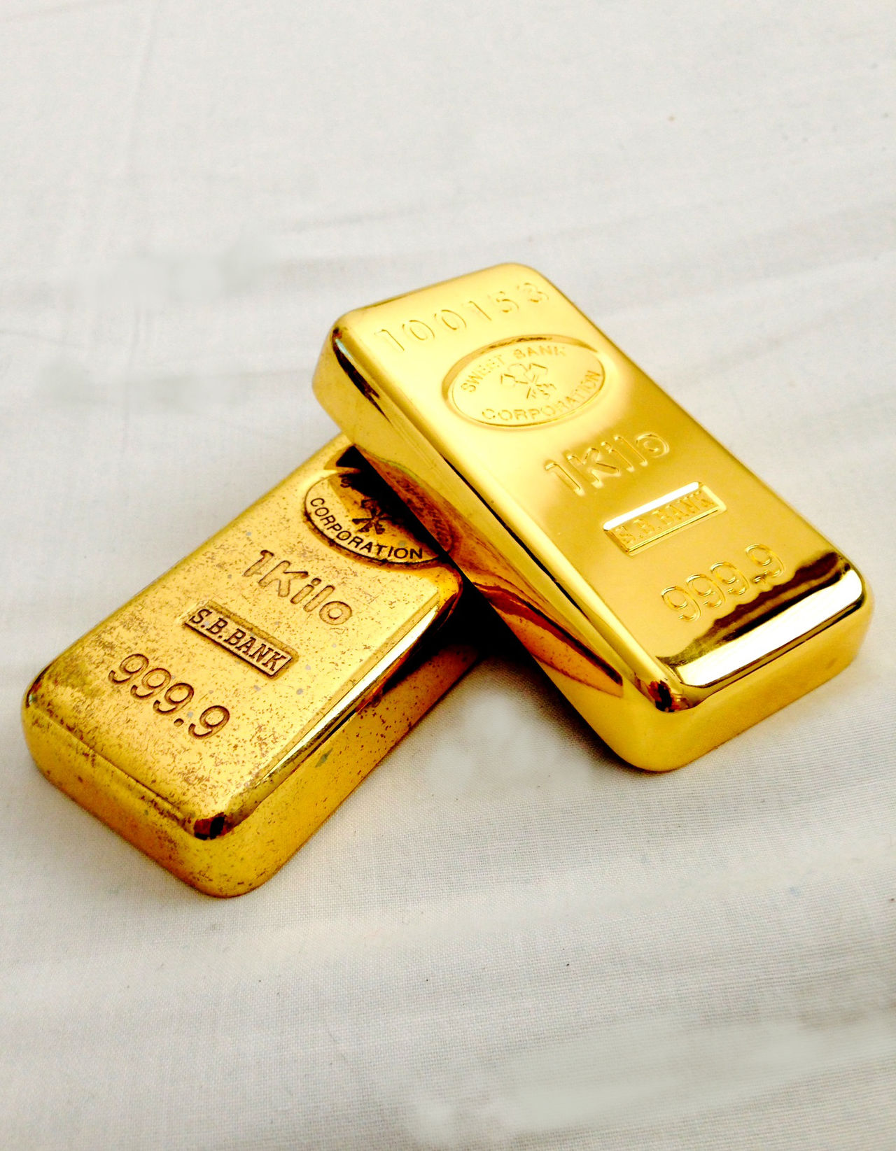 Gold-Bullion.png